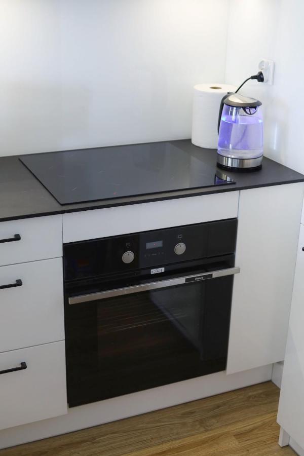 Capital Towers - Apartament Modern Z Widokiem Na Rzeke Rzeszow Luaran gambar